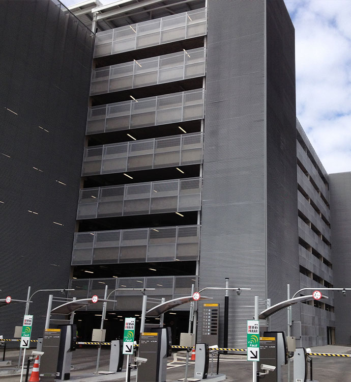 Estacionamiento aeropuerto internacional Guarulhos